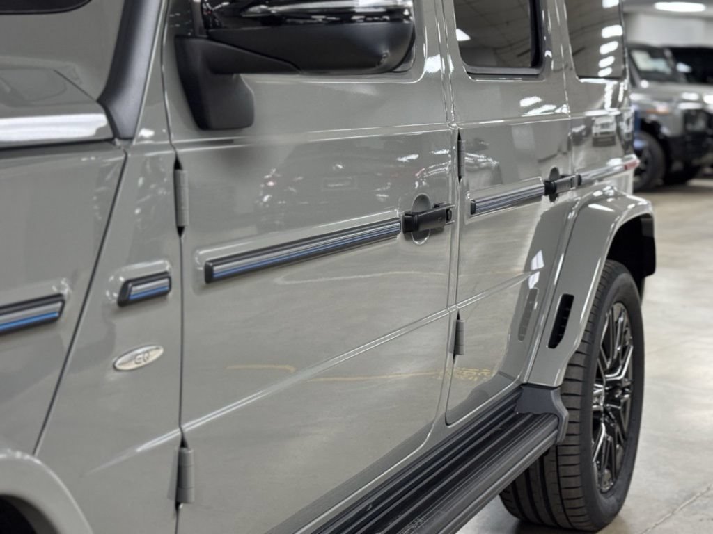New 2025 Mercedes-Benz G 580 w/ EQ Technology image 9