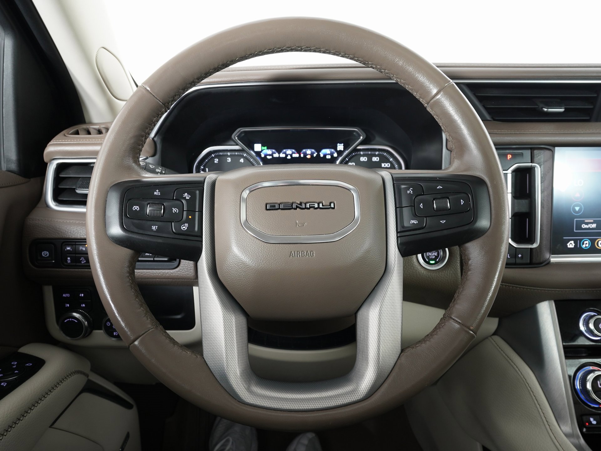 Used 2021 GMC Yukon Denali image 19