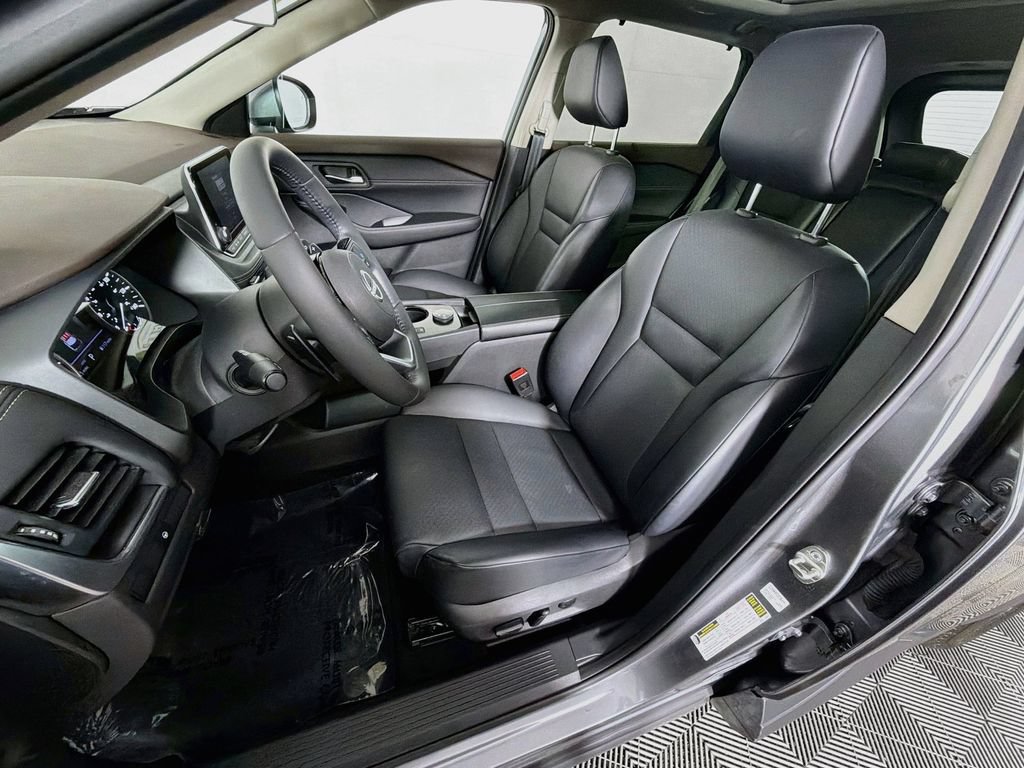 Used 2023 Nissan Rogue SV w/ SV Premium B Package AWD/4WD image 20