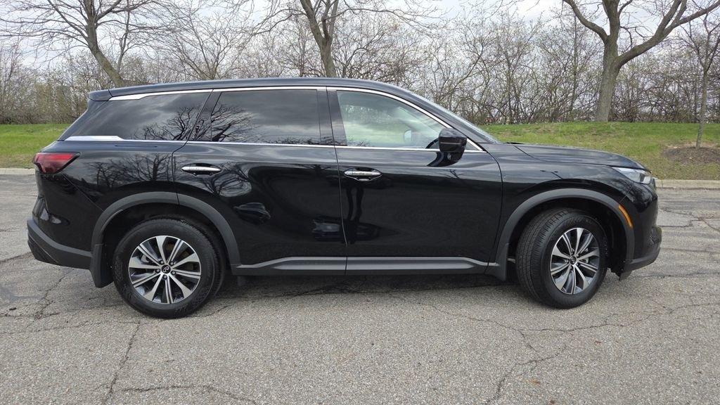 Certified 2025 INFINITI QX60 Pure AWD/4WD image 30