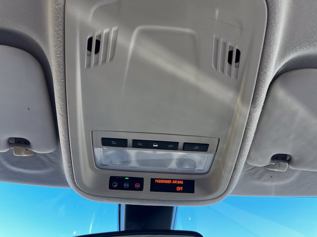 Used 2018 Chevrolet Cruze LT w/ Convenience Package FWD image 23