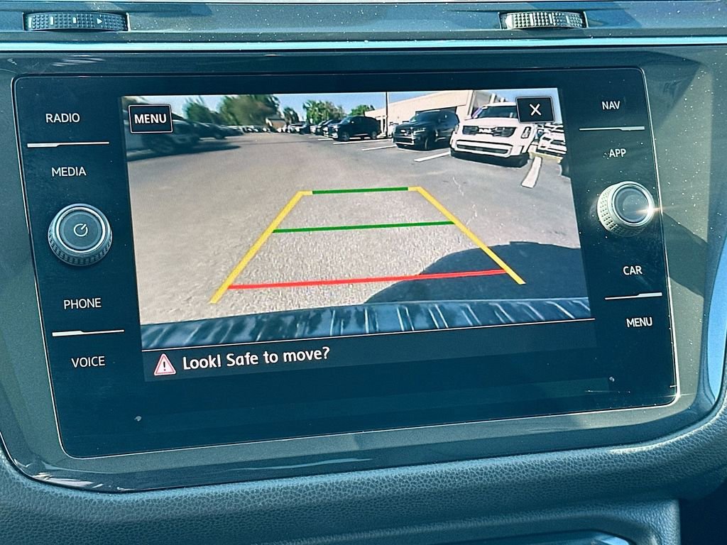 Used 2019 Volkswagen Tiguan SEL image 14