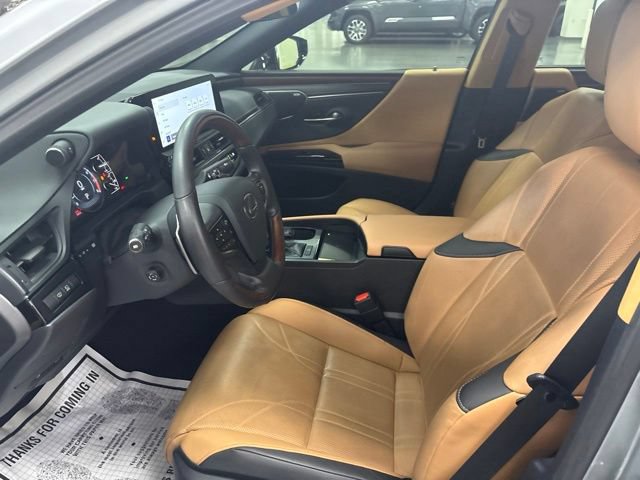 Used 2025 Lexus ES 350 Ultra Luxury FWD image 14