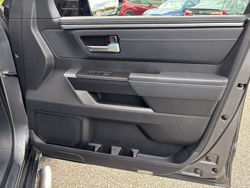 Used 2023 Toyota Tundra Platinum AWD/4WD image 47