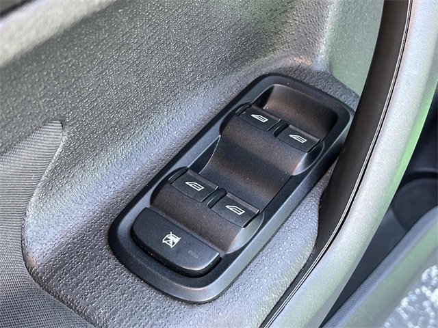 Used 2014 Ford Fiesta SE w/ Equipment Group 201A image 25