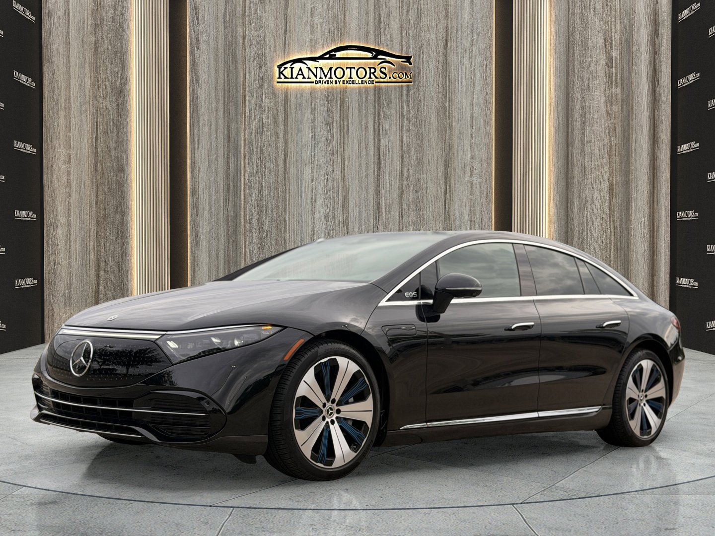 Used 2024 Mercedes-Benz EQS 450+ 4MATIC Sedan image 3