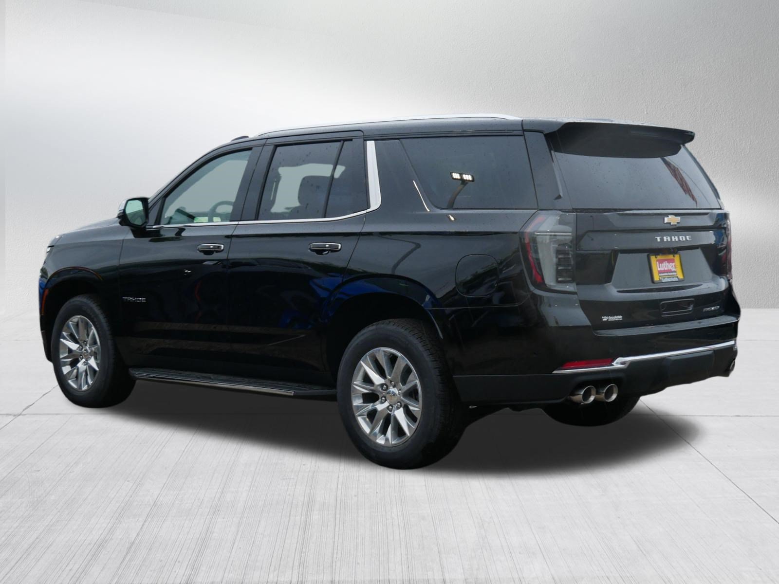 New 2026 Chevrolet Tahoe Premier AWD/4WD image 2