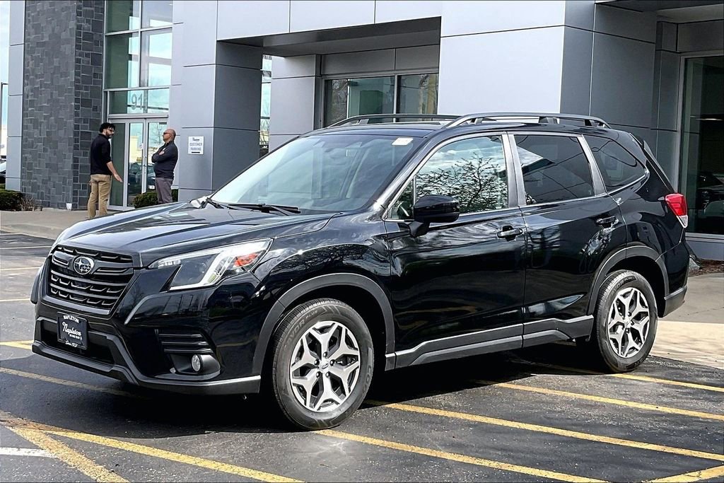 Used 2022 Subaru Forester Premium AWD/4WD image 14