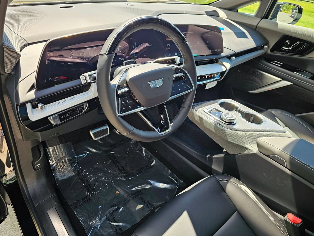 New 2026 Cadillac Optiq Sport 1 AWD/4WD image 19
