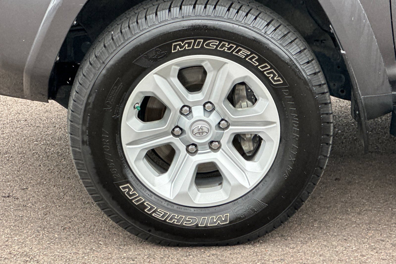 Used 2016 Toyota 4Runner SR5 AWD/4WD image 24