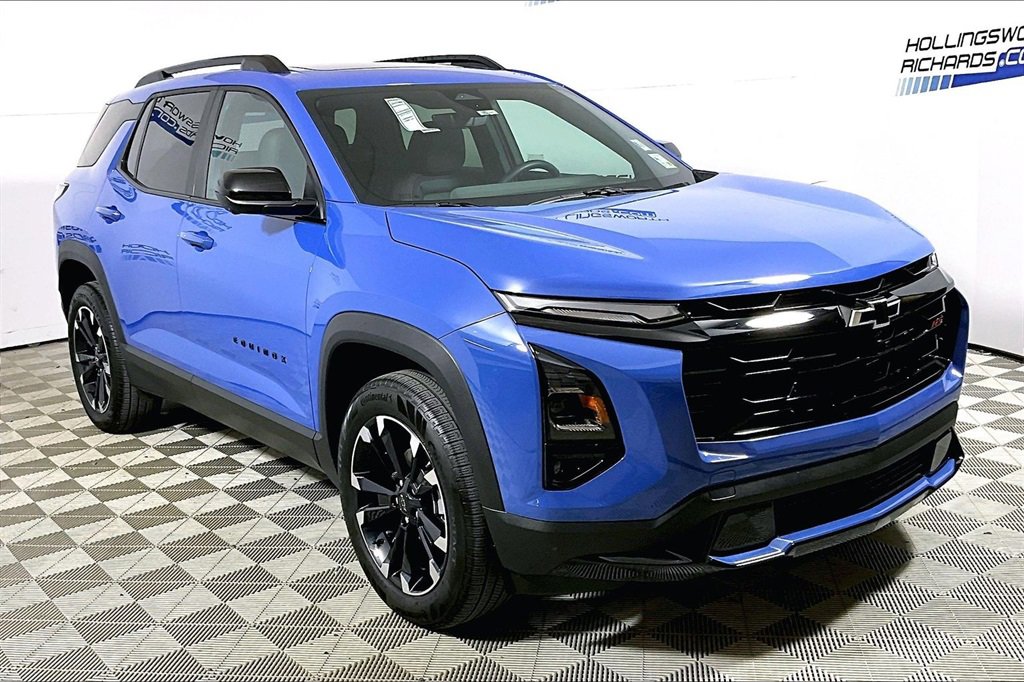 Used 2026 Chevrolet Equinox RS w/ Convenience Package III image 3