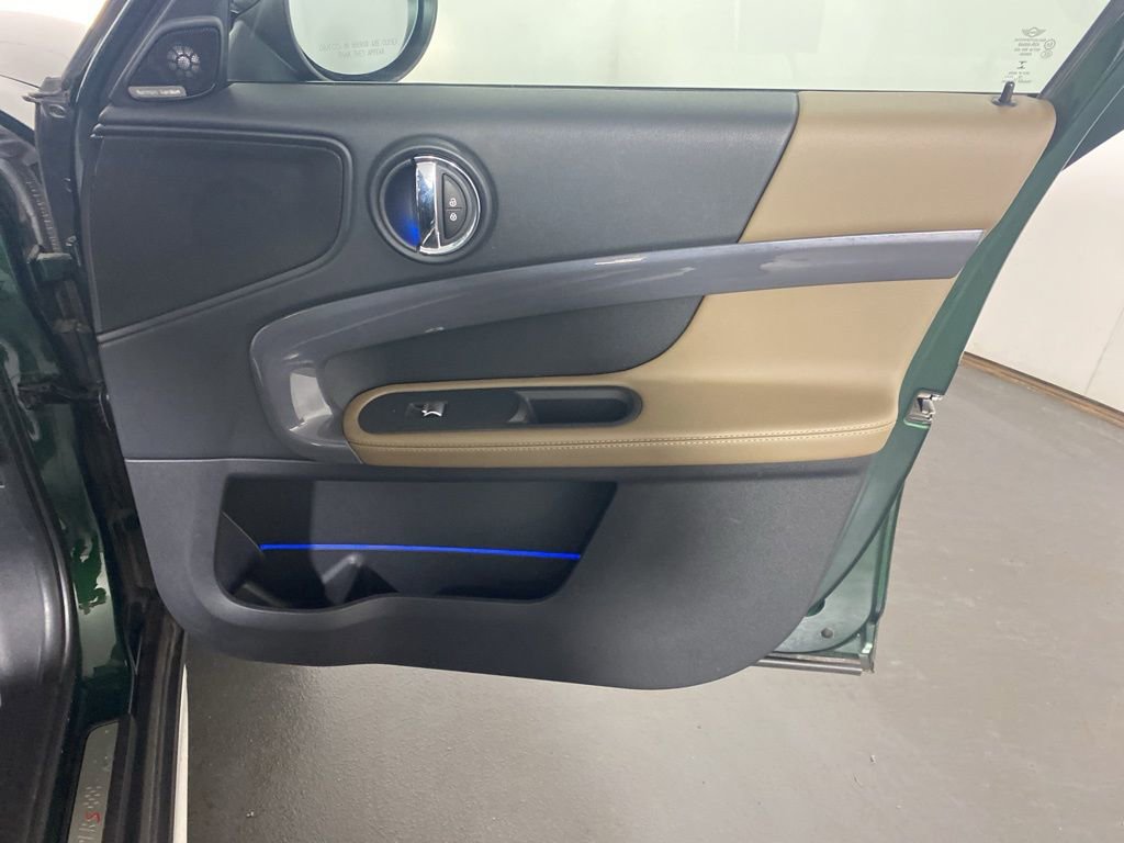 Used 2019 MINI Cooper Countryman S w/ Signature Upholstery Package image 31