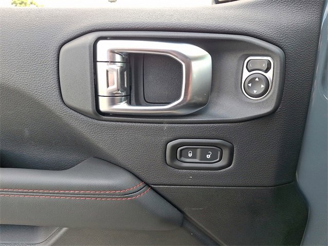 New 2025 Jeep Wrangler Unlimited Rubicon image 9