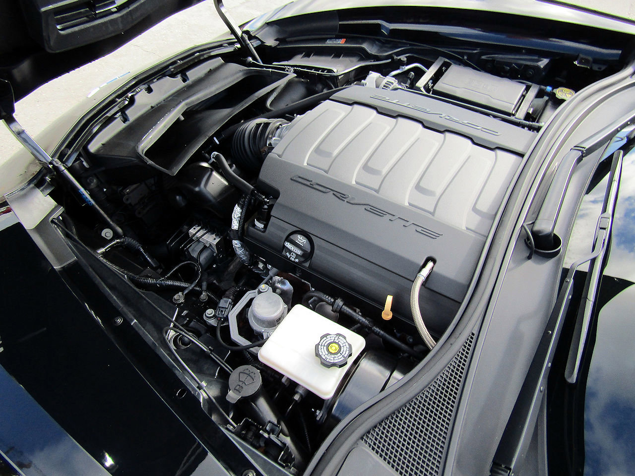 Used 2017 Chevrolet Corvette Stingray Convertible w/ 2LT Preferred Equipment Group image 20