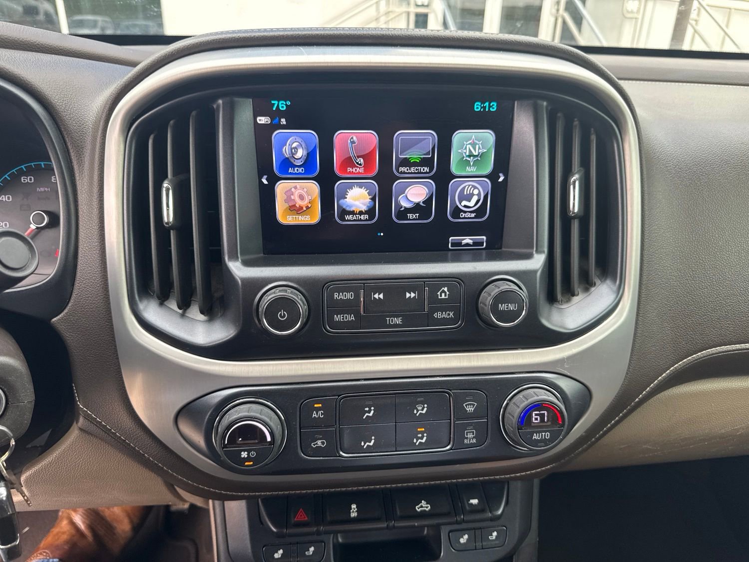 Used 2018 GMC Canyon SLT w/ Trailering Package RWD image 11