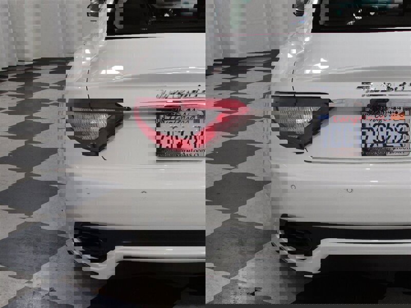 Used 2010 Maserati GranTurismo S image 40