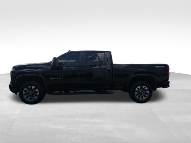 Certified 2024 Chevrolet Silverado 2500 Custom w/ Custom Value Package AWD/4WD image 4