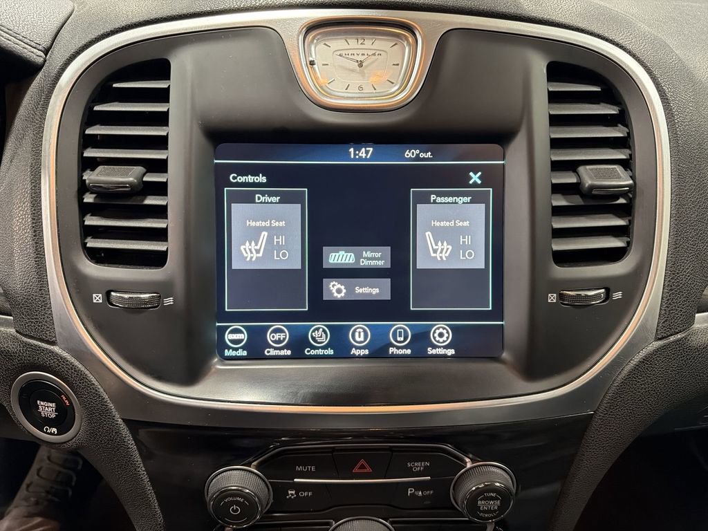 Used 2021 Chrysler 300 Touring L image 20