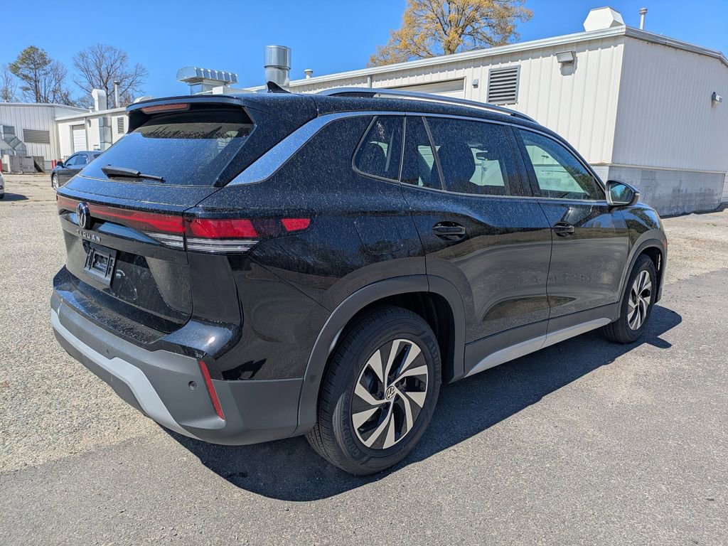 New 2026 Volkswagen Tiguan S image 4
