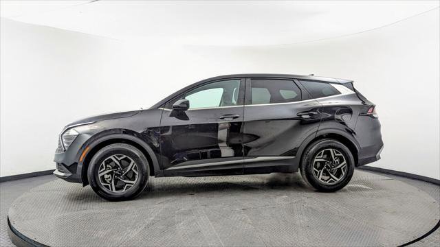 Used 2024 Kia Sportage LX image 3