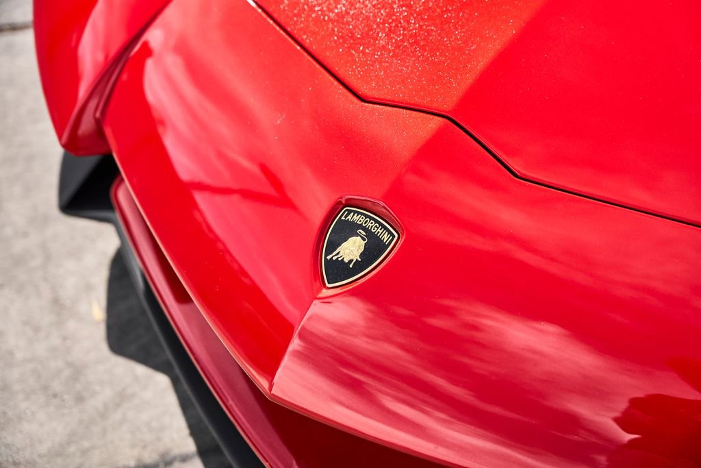 Used 2016 Lamborghini Aventador LP 750-4 Superveloce AWD/4WD image 8