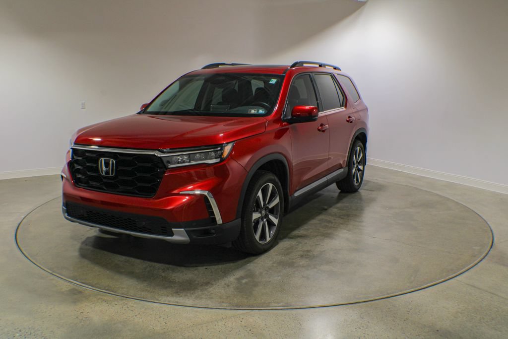 Used 2025 Honda Pilot Touring