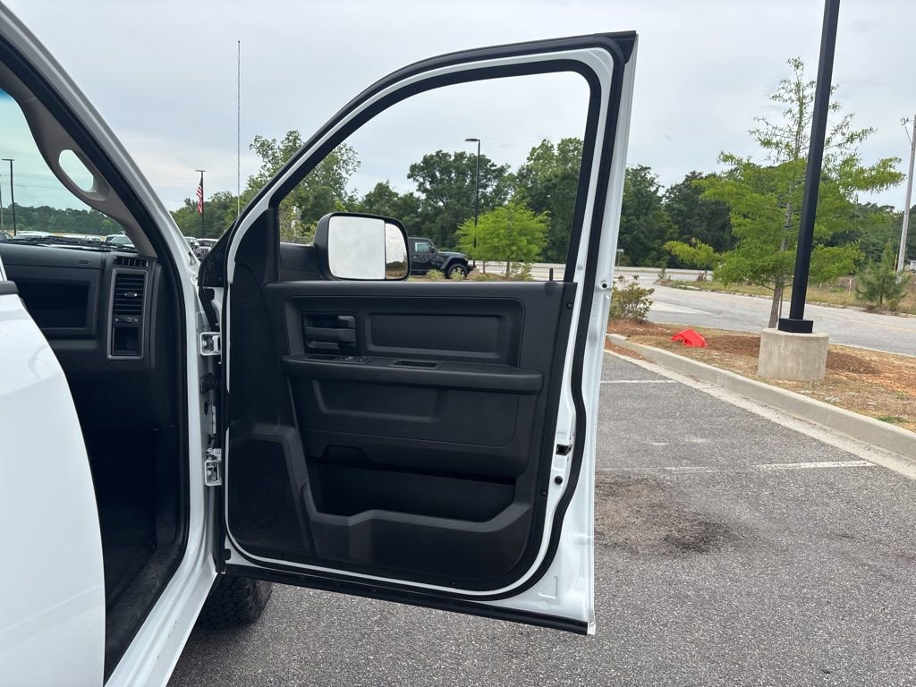 Certified 2022 RAM 1500 Tradesman w/ Chrome Appearance Group AWD/4WD image 44