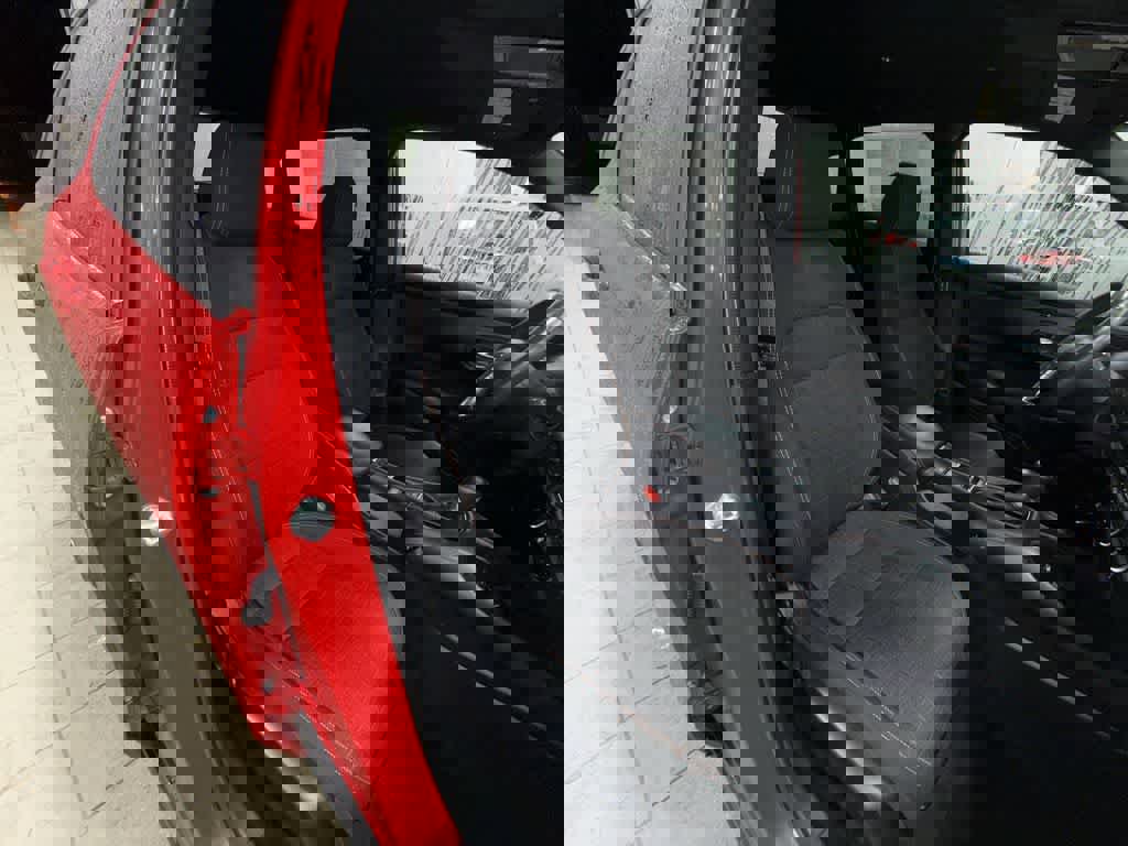 Used 2024 Honda HR-V Sport image 16