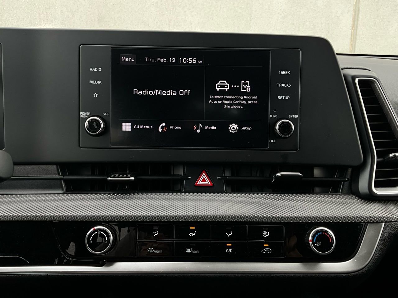 Used 2025 Kia Sportage LX image 24