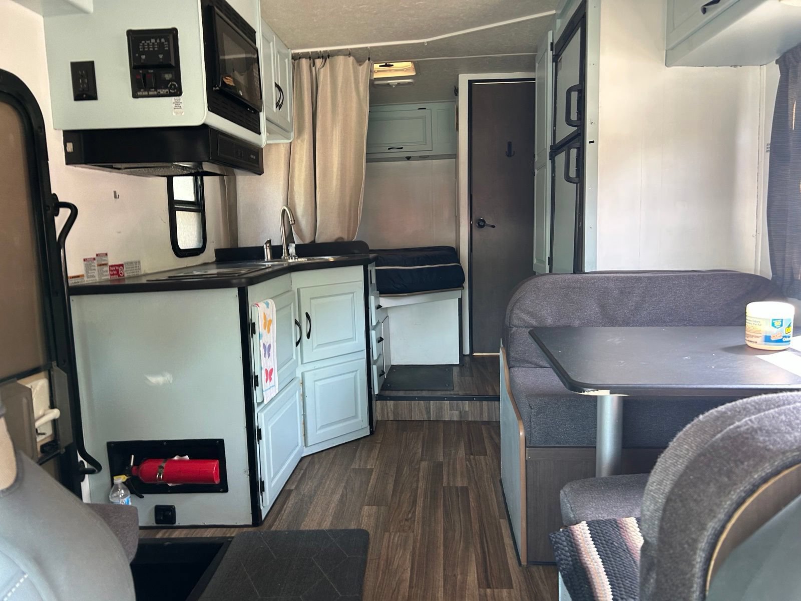Used 2017 Ford E-350 and Econoline 350 Super Duty w/ Motorhome Prep Package RWD image 23