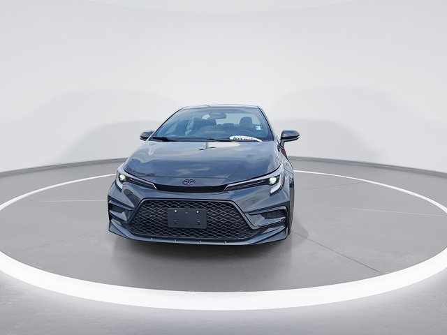 Certified 2025 Toyota Corolla SE FWD image 4