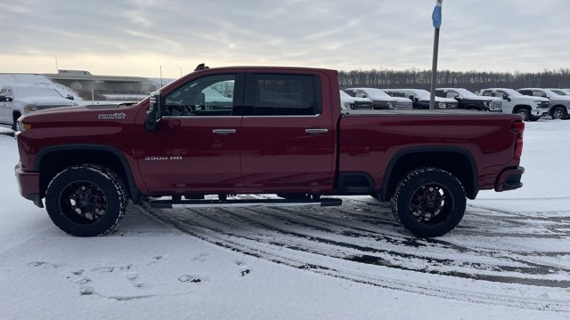 Used 2020 Chevrolet Silverado 3500 High Country image 2