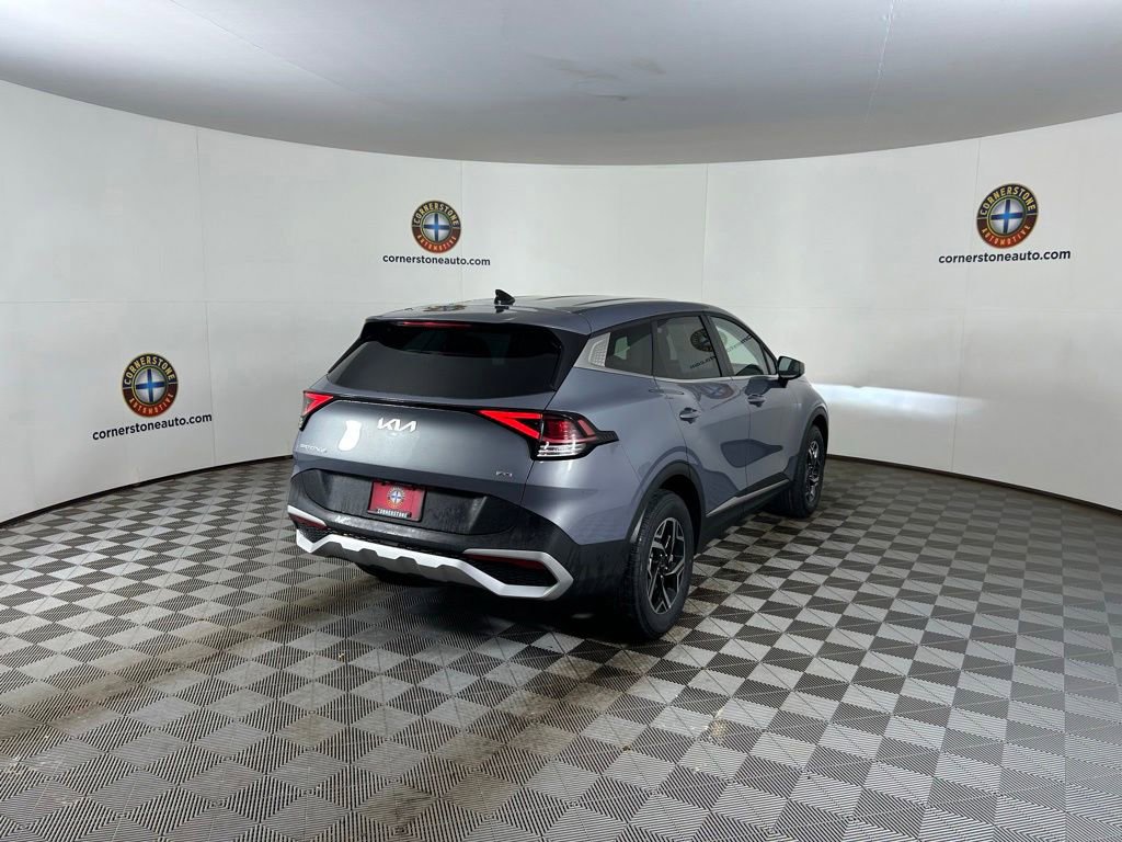 Used 2025 Kia Sportage LX AWD/4WD image 19