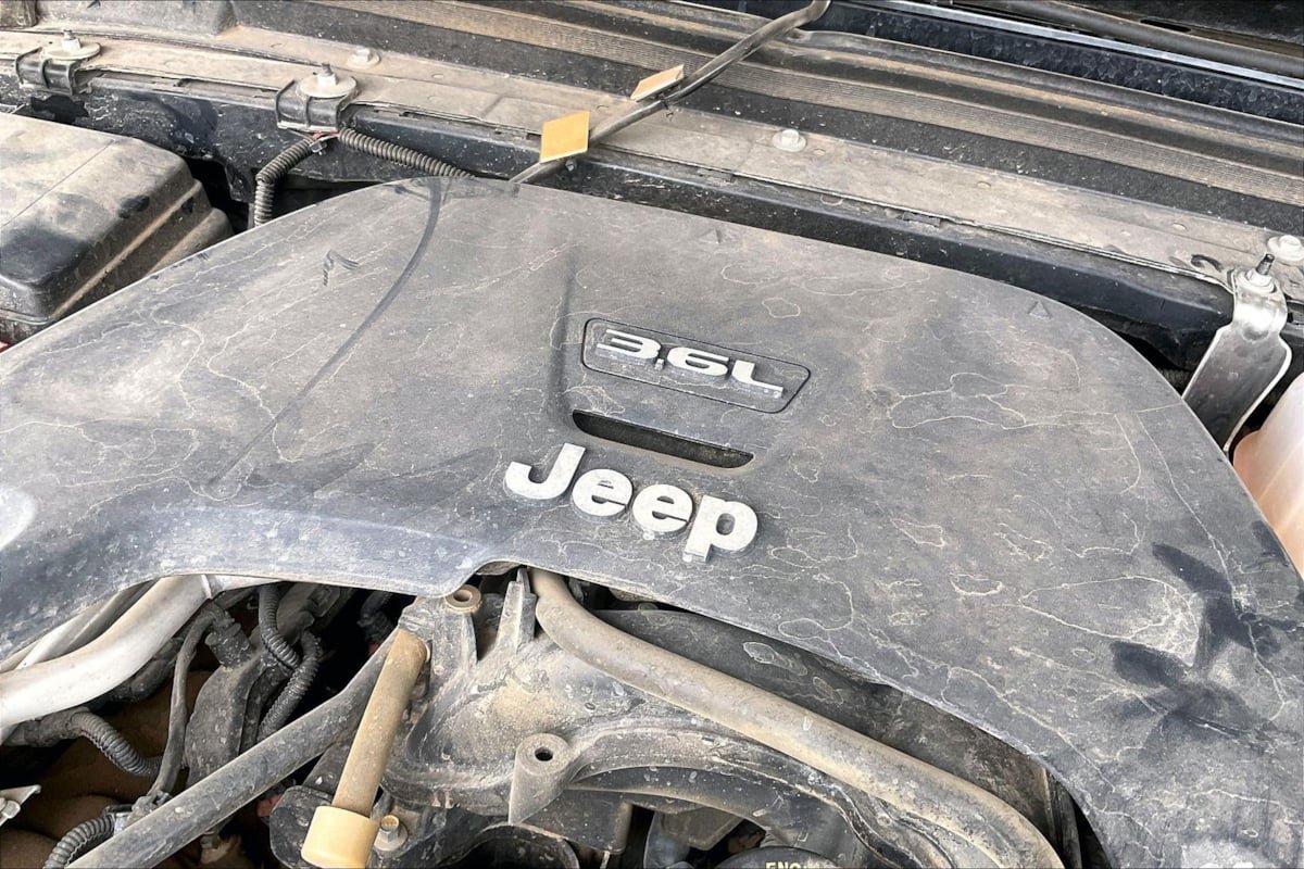 Used 2020 Jeep Gladiator Overland AWD/4WD image 33