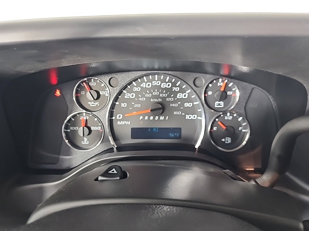 New 2025 Chevrolet Express 3500 w/ Driver Convenience Package image 23