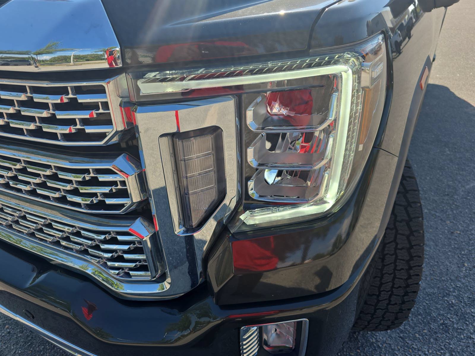 Used 2022 GMC Sierra 2500 Denali w/ Denali Ultimate Package AWD/4WD image 33