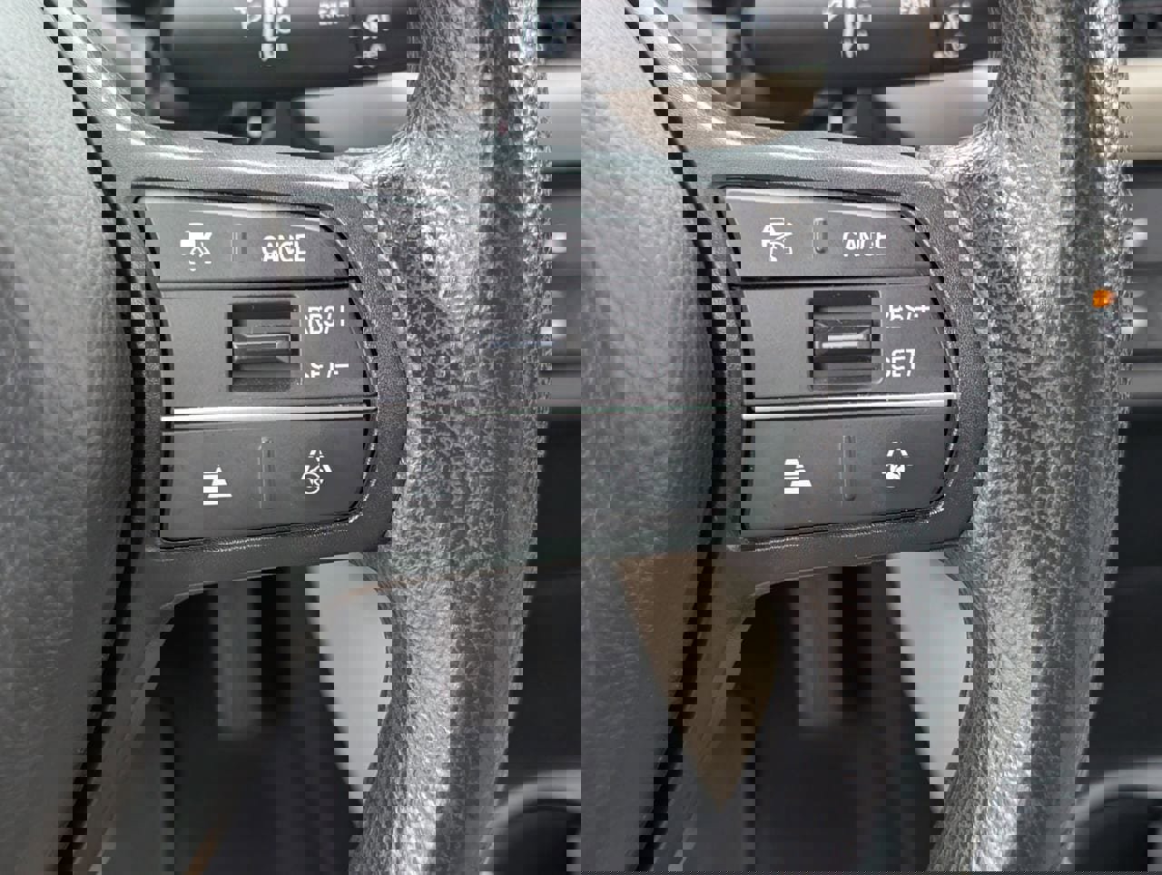 Used 2023 Honda HR-V LX image 22