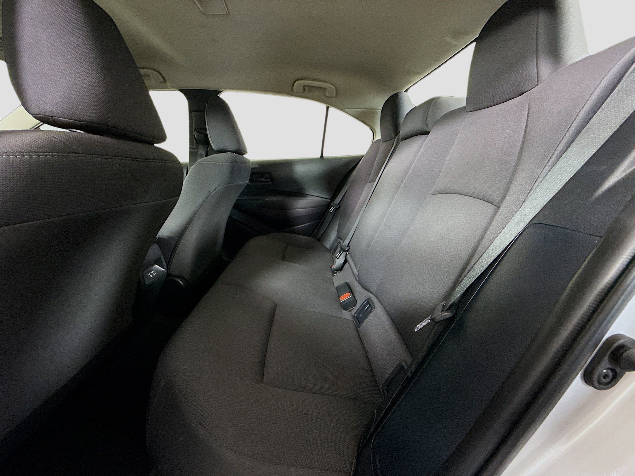 Used 2024 Toyota Corolla LE FWD image 24