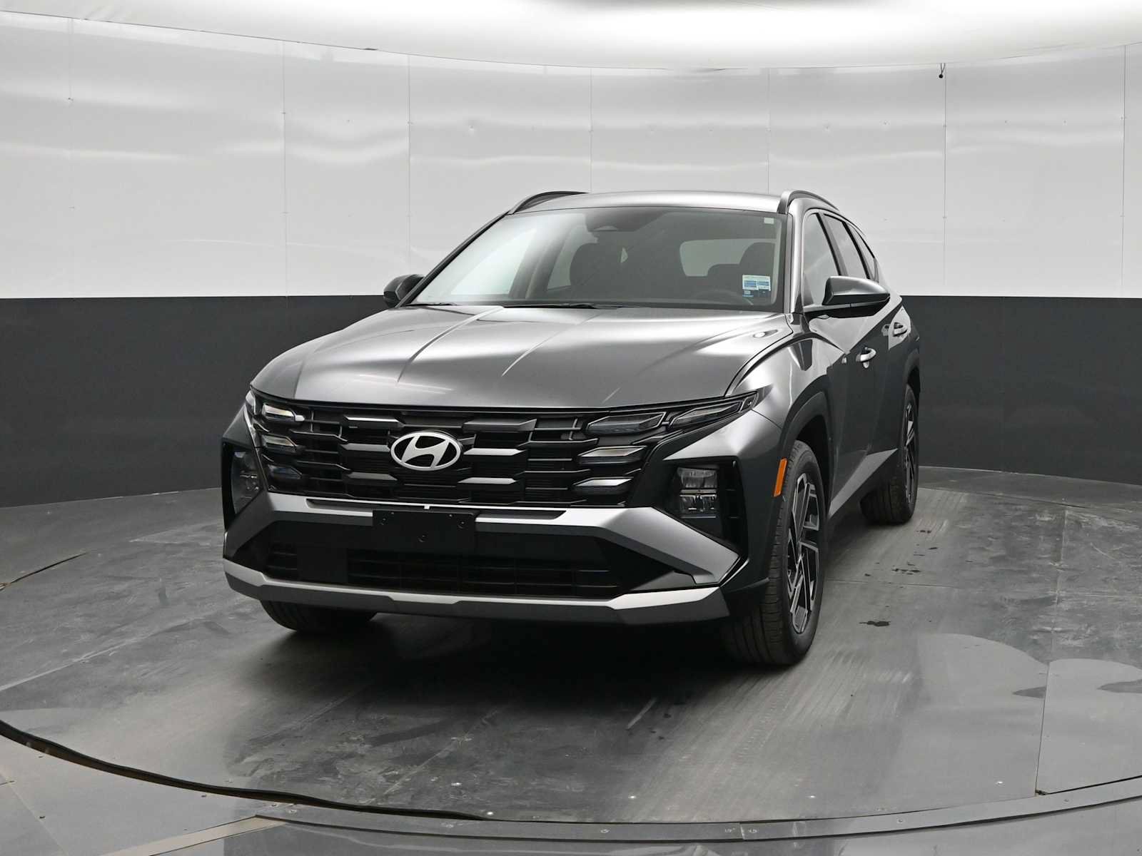 New 2026 Hyundai Tucson SEL Plus FWD image 3