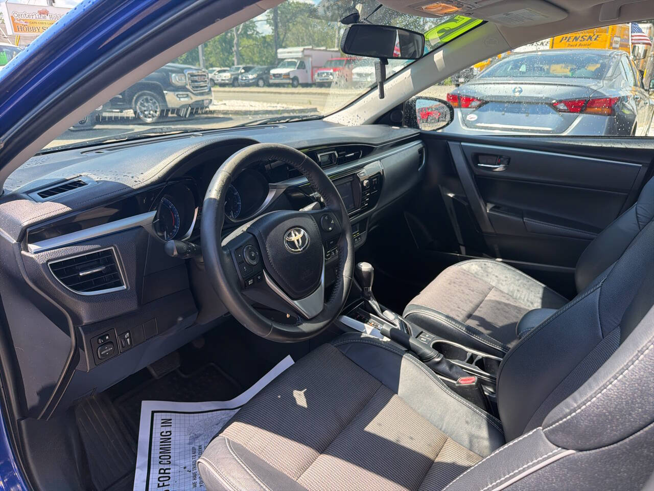 Used 2015 Toyota Corolla S FWD image 14