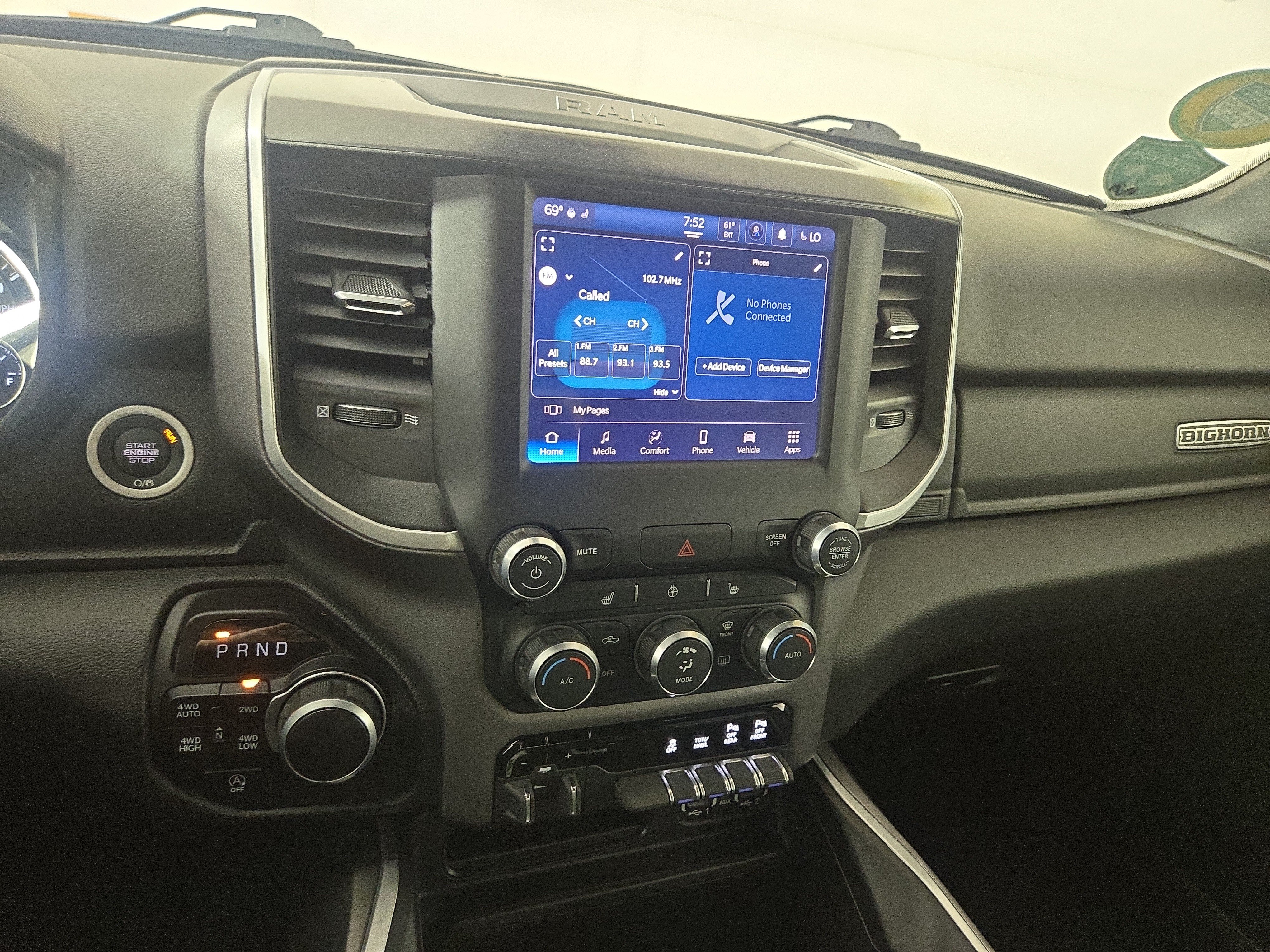 Used 2023 RAM 1500 Big Horn AWD/4WD image 21