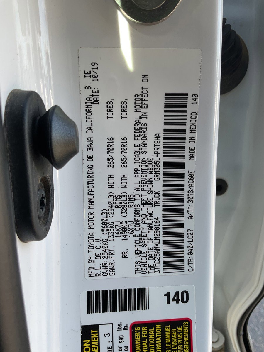 Used 2020 Toyota Tacoma TRD Off-Road w/ TRD Premium Off Road Package image 34