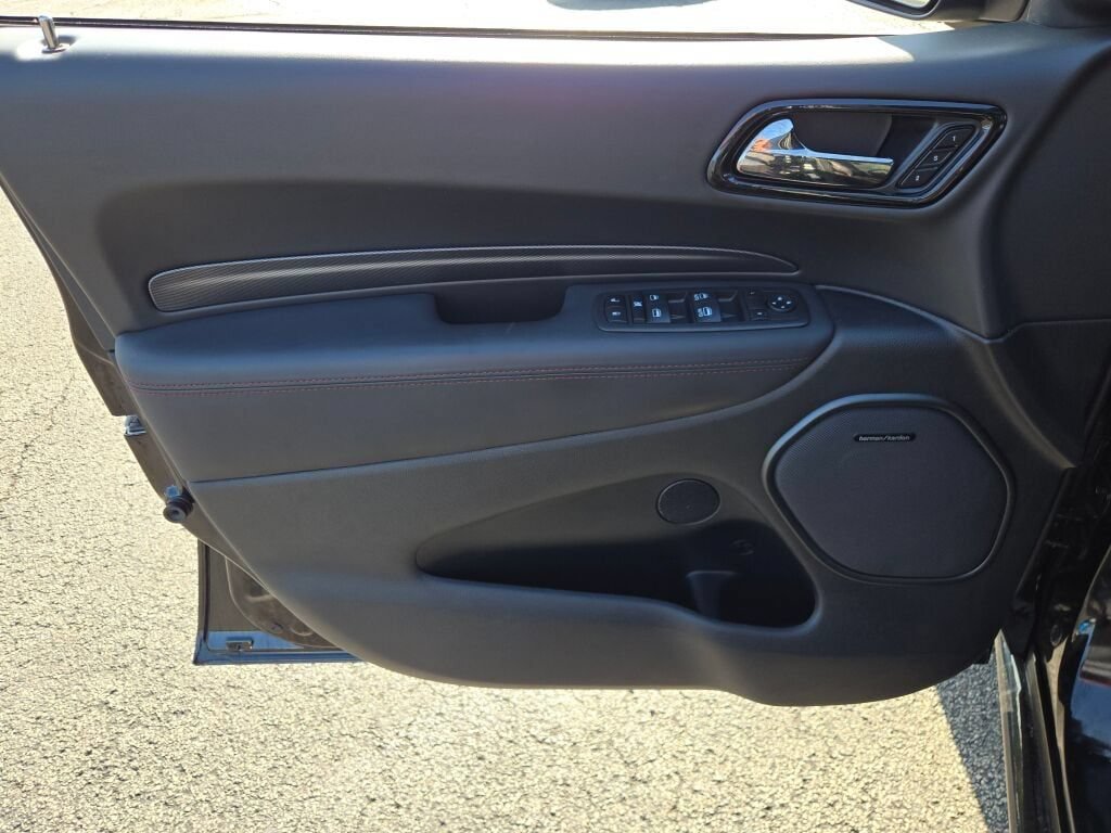 Used 2022 Dodge Durango R/T AWD/4WD image 28
