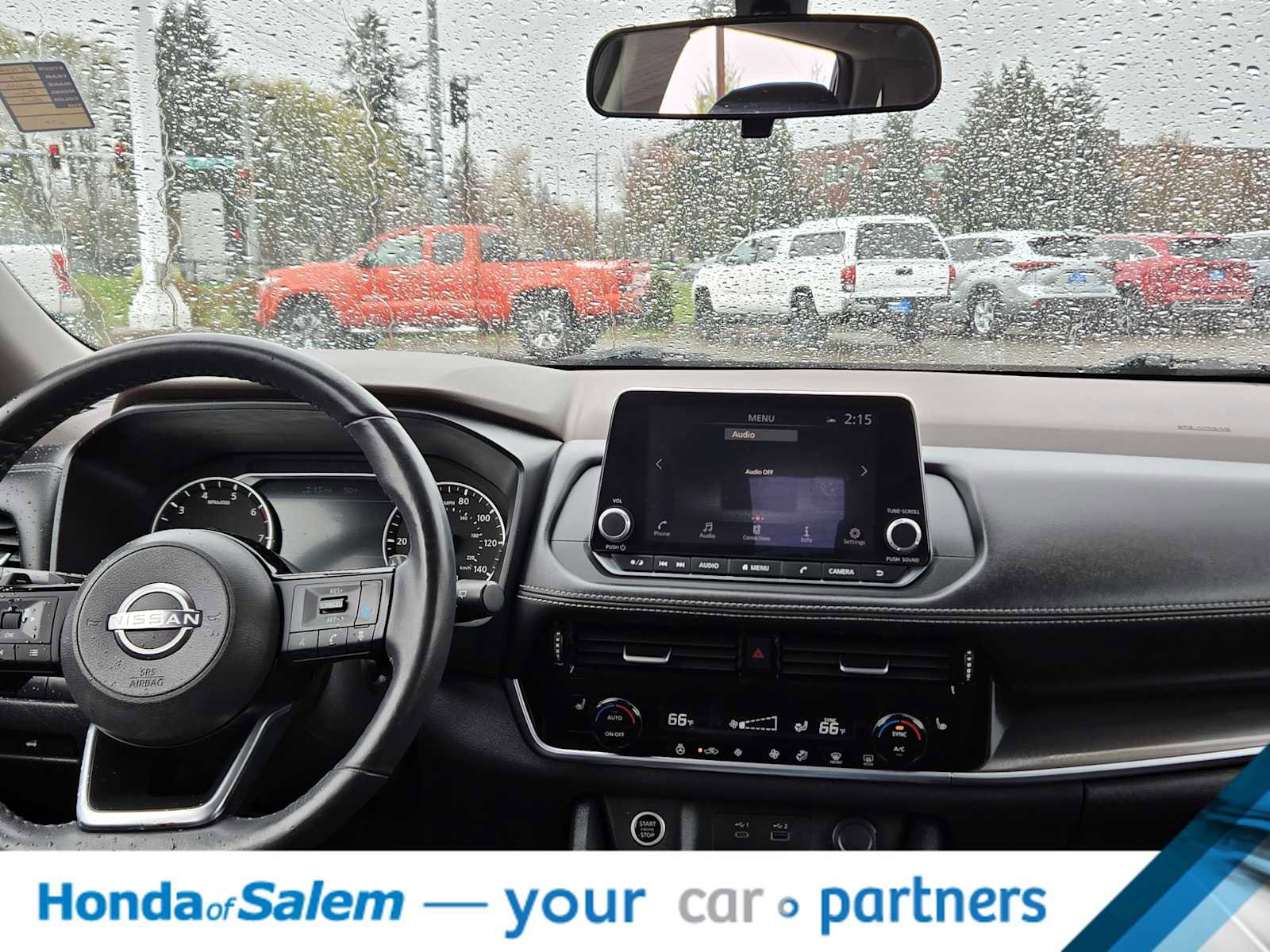 Used 2023 Nissan Rogue SV w/ SV Premium Package image 10