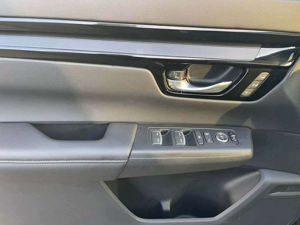 Used 2026 Honda CR-V EX-L image 8