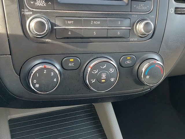 Used 2015 Kia Forte LX w/ Popular Package image 19