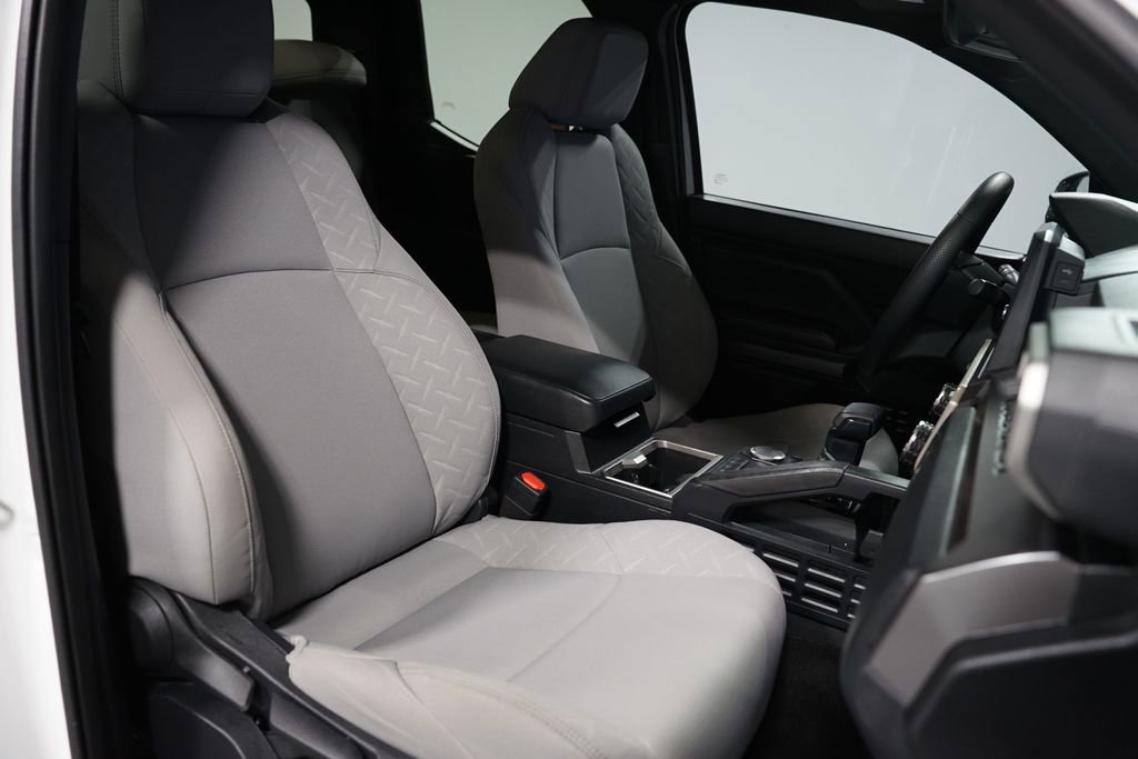 Certified 2024 Toyota Tacoma SR5 image 29