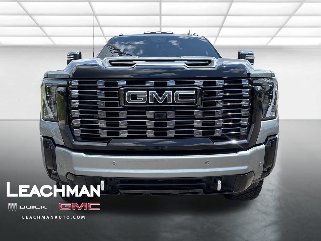 Certified 2025 GMC Sierra 2500 Denali Ultimate w/ Max Trailering Package AWD/4WD image 10
