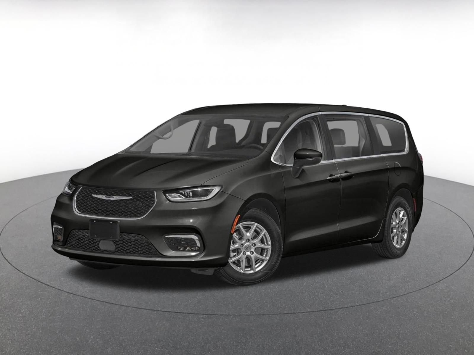 Used 2023 Chrysler Pacifica Touring-L FWD image 3