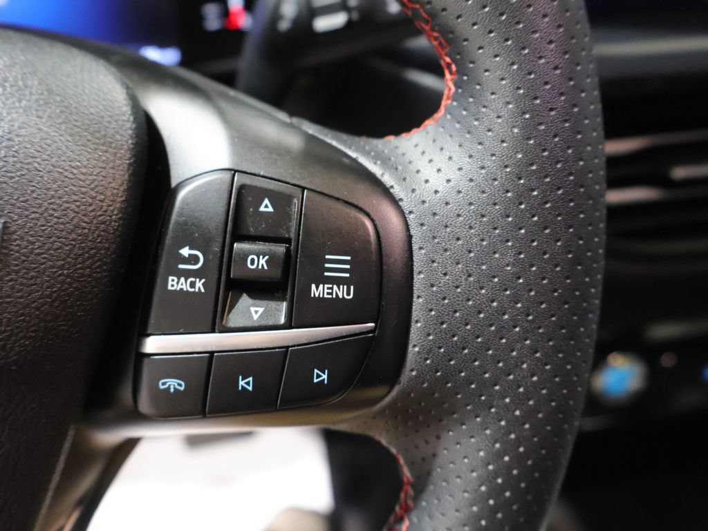 Used 2024 Ford Escape ST-Line w/ Tech Pack #1 AWD/4WD image 33